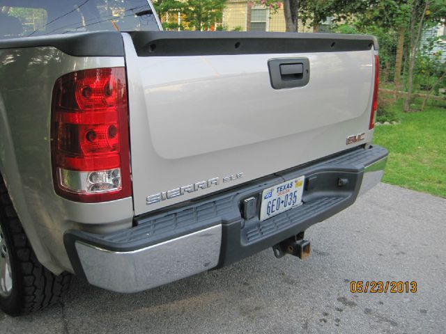 2008 GMC Sierra 1500 XLE Passenger Van