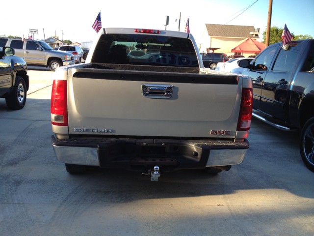 2008 GMC Sierra 1500 XLE Passenger Van