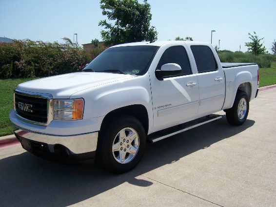 2008 GMC Sierra 1500 2WD Crew Cab 143.5