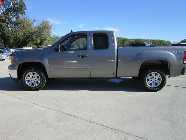 2008 GMC Sierra 1500 4WD 4dr Auto (GS)
