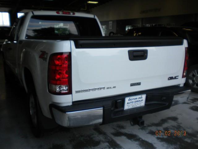 2008 GMC Sierra 1500 Base 2.0L