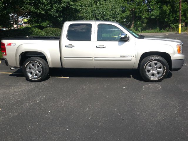 2009 GMC Sierra 1500 SLE Sierra 2WD