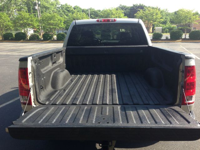 2009 GMC Sierra 1500 SLE Sierra 2WD