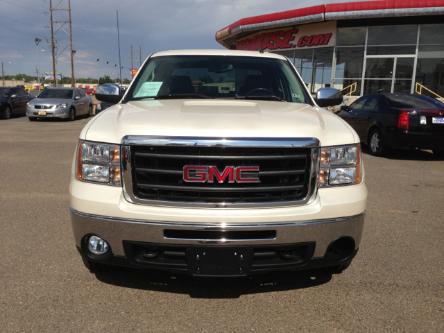 2009 GMC Sierra 1500 SLE Sierra 2WD