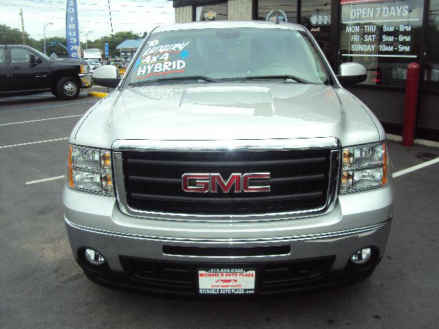 2010 GMC Sierra 1500 With Kenwood Cd Player