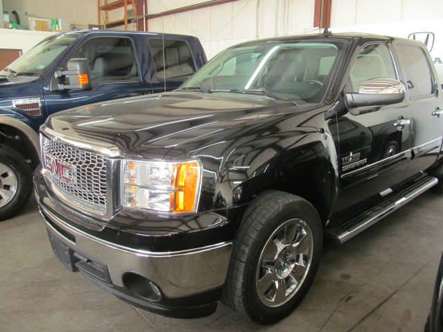2011 GMC Sierra 1500 Evolution MR Sedan 4D