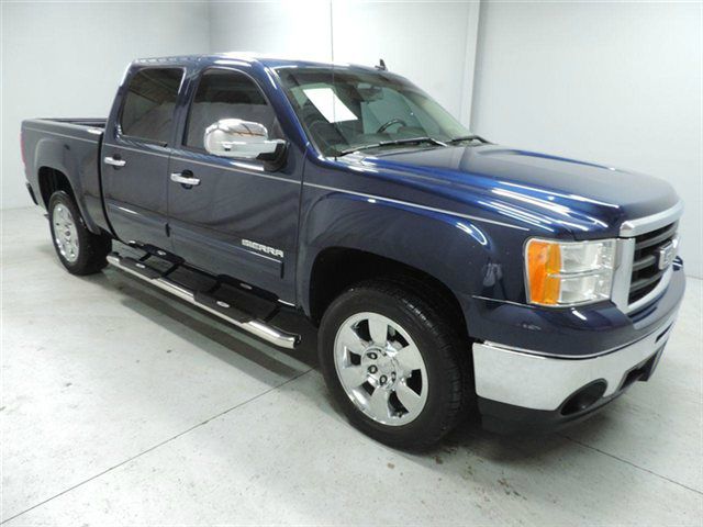 2011 GMC Sierra 1500 Evolution MR Sedan 4D