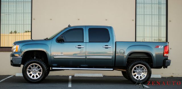 2011 GMC Sierra 1500 530i Premium Pkg