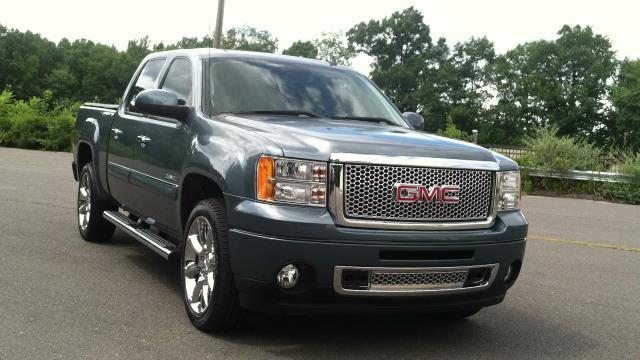 2011 GMC Sierra 1500 EX Sedan 4D