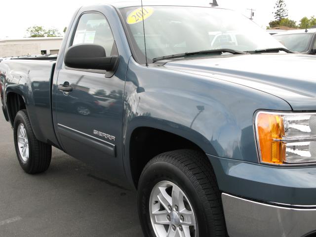 2011 GMC Sierra 1500 GLS V6 Premium