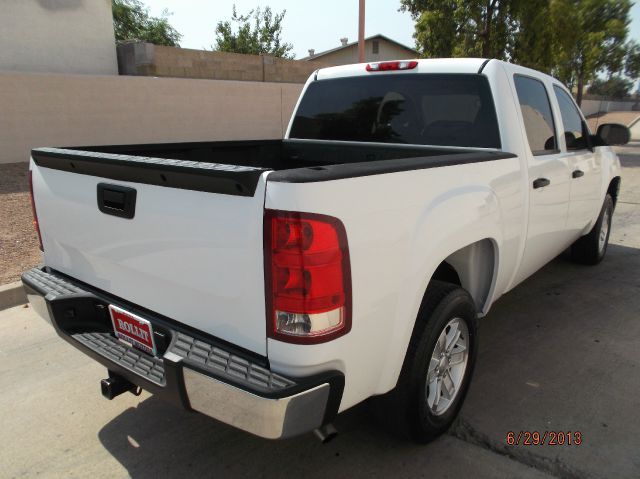 2011 GMC Sierra 1500 Evolution MR Sedan 4D