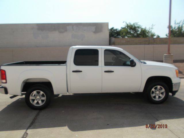2011 GMC Sierra 1500 Evolution MR Sedan 4D