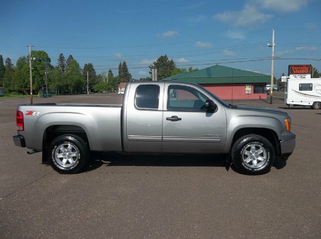 2012 GMC Sierra 1500 2008 Ford XL