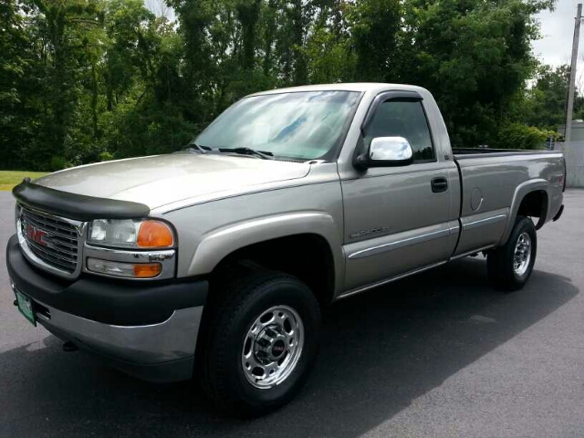 2001 GMC Sierra 2500 IROC Z