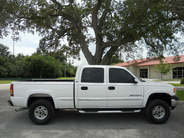 2001 GMC Sierra 2500 Cloth Buckets
