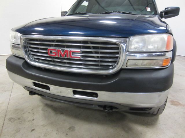 2002 GMC Sierra 2500 GTOS WGN GLT W/sunroof