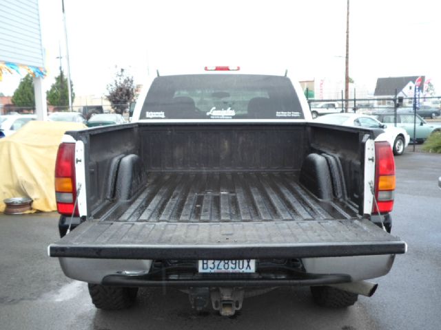2002 GMC Sierra 2500 Lsall Wheeldrive