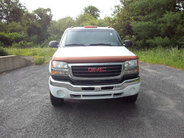 2003 GMC Sierra 2500 Lsall Wheeldrive