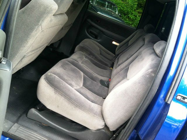 2003 GMC Sierra 2500 Cloth Buckets