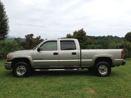2003 GMC Sierra 2500 Base 3500 2 WD