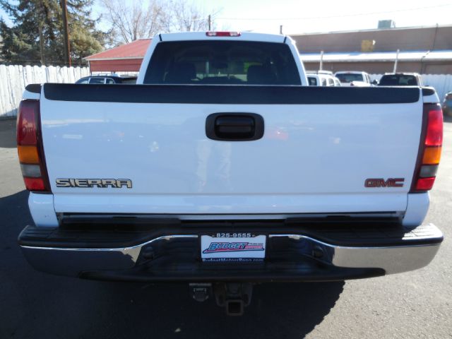 2003 GMC Sierra 2500 4x4 Crew Cab LE