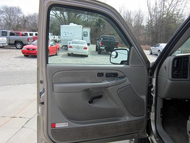 2003 GMC Sierra 2500 SLT