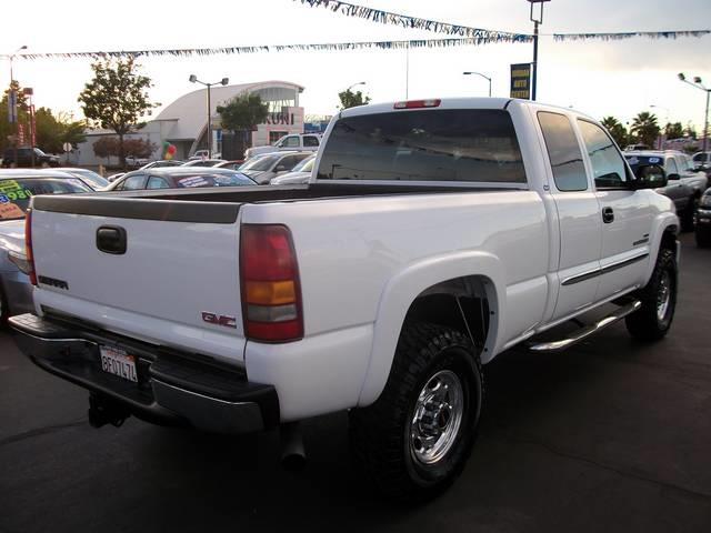 2003 GMC Sierra 2500 45