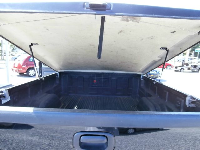 2004 GMC Sierra 2500 Automatic, Vortec 4200, Rear Whe