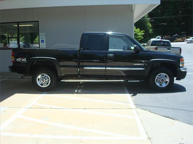 2004 GMC Sierra 2500 Unknown
