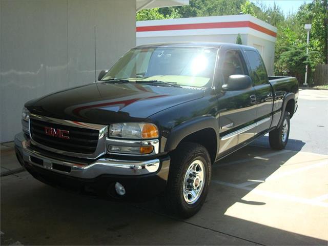 2004 GMC Sierra 2500 Unknown