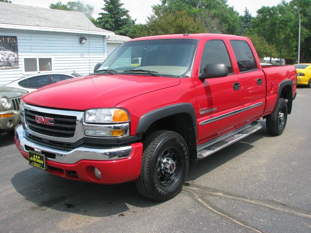 2005 GMC Sierra 2500 SLT
