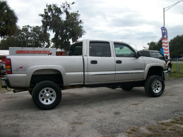 2005 GMC Sierra 2500 1500 SLY
