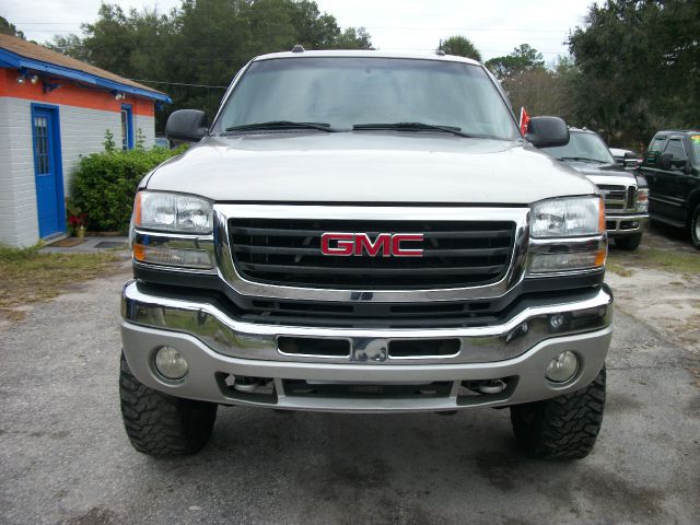 2005 GMC Sierra 2500 1500 SLY