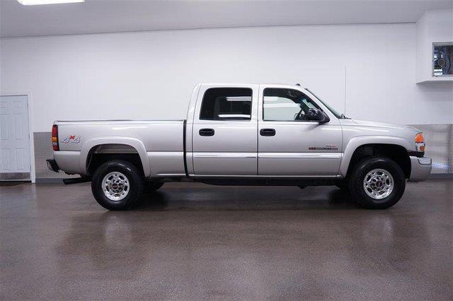 2005 GMC Sierra 2500 4WD S