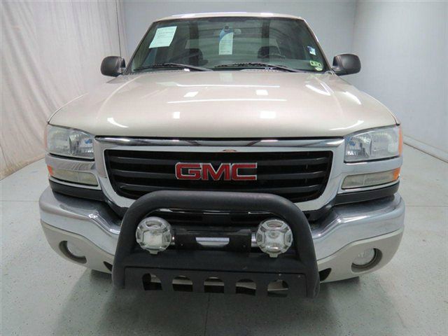 2006 GMC Sierra 2500 Base 3500 2 WD