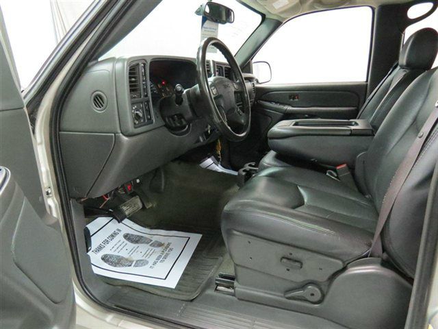 2006 GMC Sierra 2500 Base 3500 2 WD