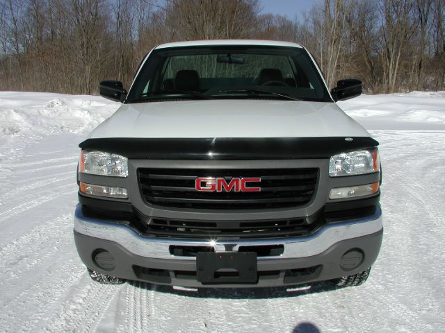 2006 GMC Sierra 2500 EX-L Minivan