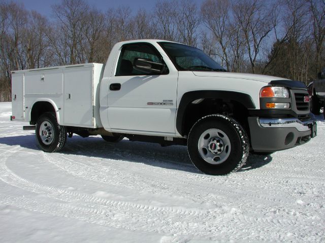2006 GMC Sierra 2500 EX-L Minivan