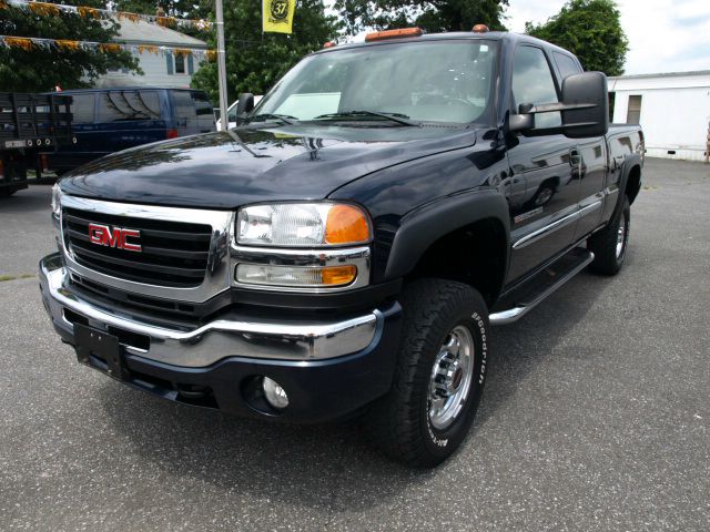 2006 GMC Sierra 2500 LT 34K V6 ROOF
