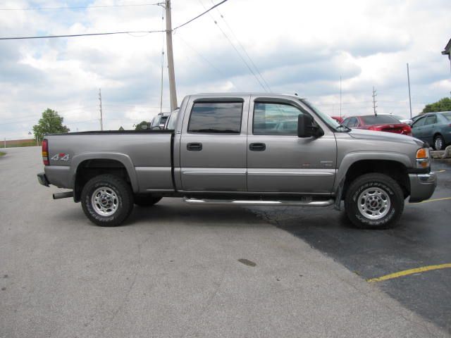 2006 GMC Sierra 2500 LT Leather Cd Tape