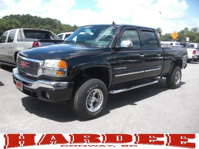 2006 GMC Sierra 2500 V8 R-design