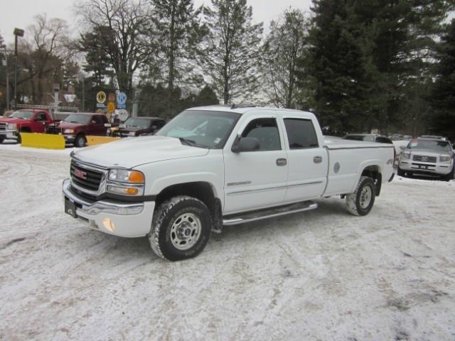2006 GMC Sierra 2500 4WD 4dr AT