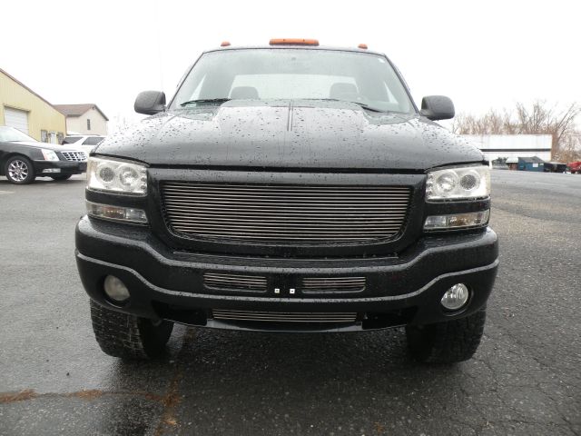 2006 GMC Sierra 2500 Cont. ED