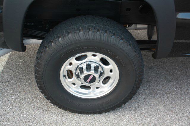 2006 GMC Sierra 2500 AWD 5DR WGN I4 CVT S