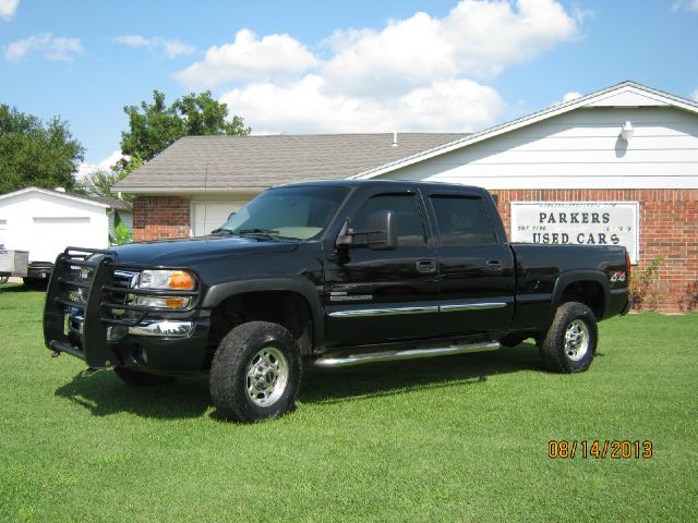 2006 GMC Sierra 2500 Base 3500 2 WD