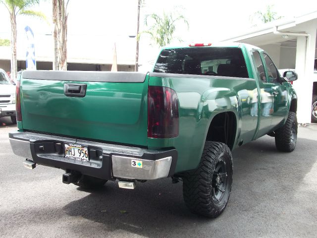 2007 GMC Sierra 2500 V8 R-design