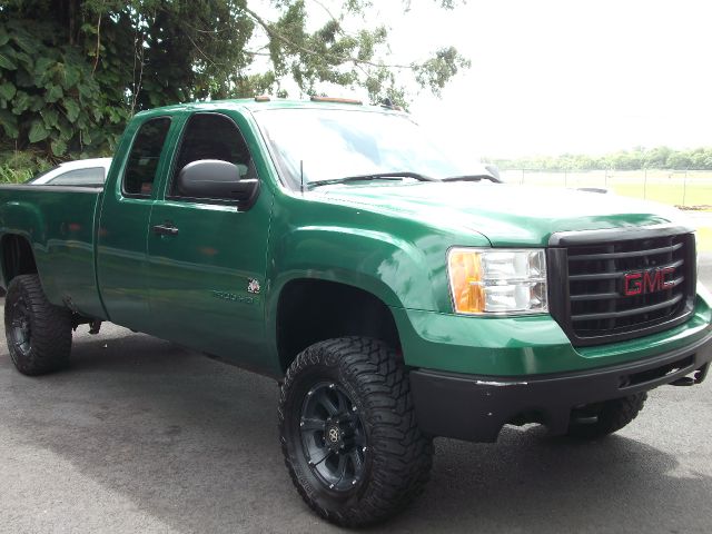 2007 GMC Sierra 2500 V8 R-design
