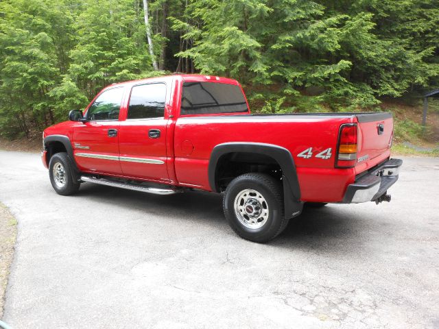 2007 GMC Sierra 2500 Base 3500 2 WD