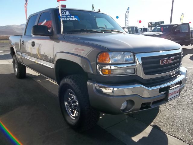 2007 GMC Sierra 2500 AWD 5DR WGN I4 CVT S