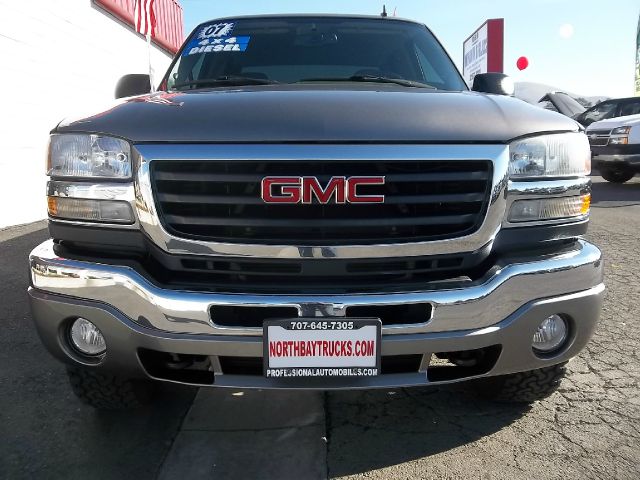 2007 GMC Sierra 2500 AWD 5DR WGN I4 CVT S